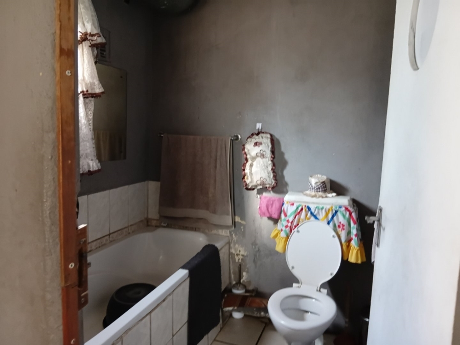 2 Bedroom Property for Sale in Wesbank Western Cape
